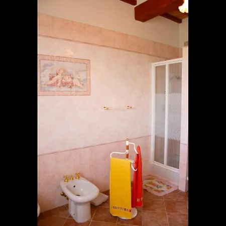 Villa Campoleone Sleeps 8 Pool Wifi Lucignano